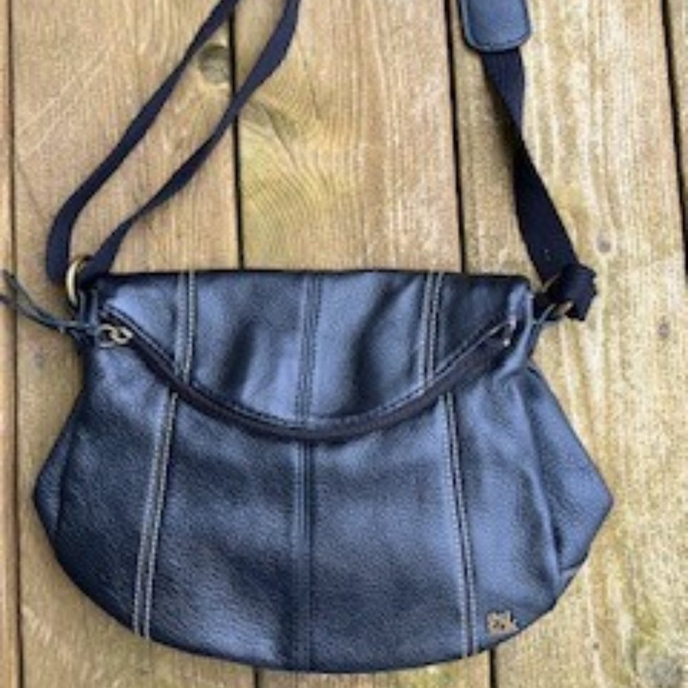 The Sak Black Pebbled Leather Crossbody - like new